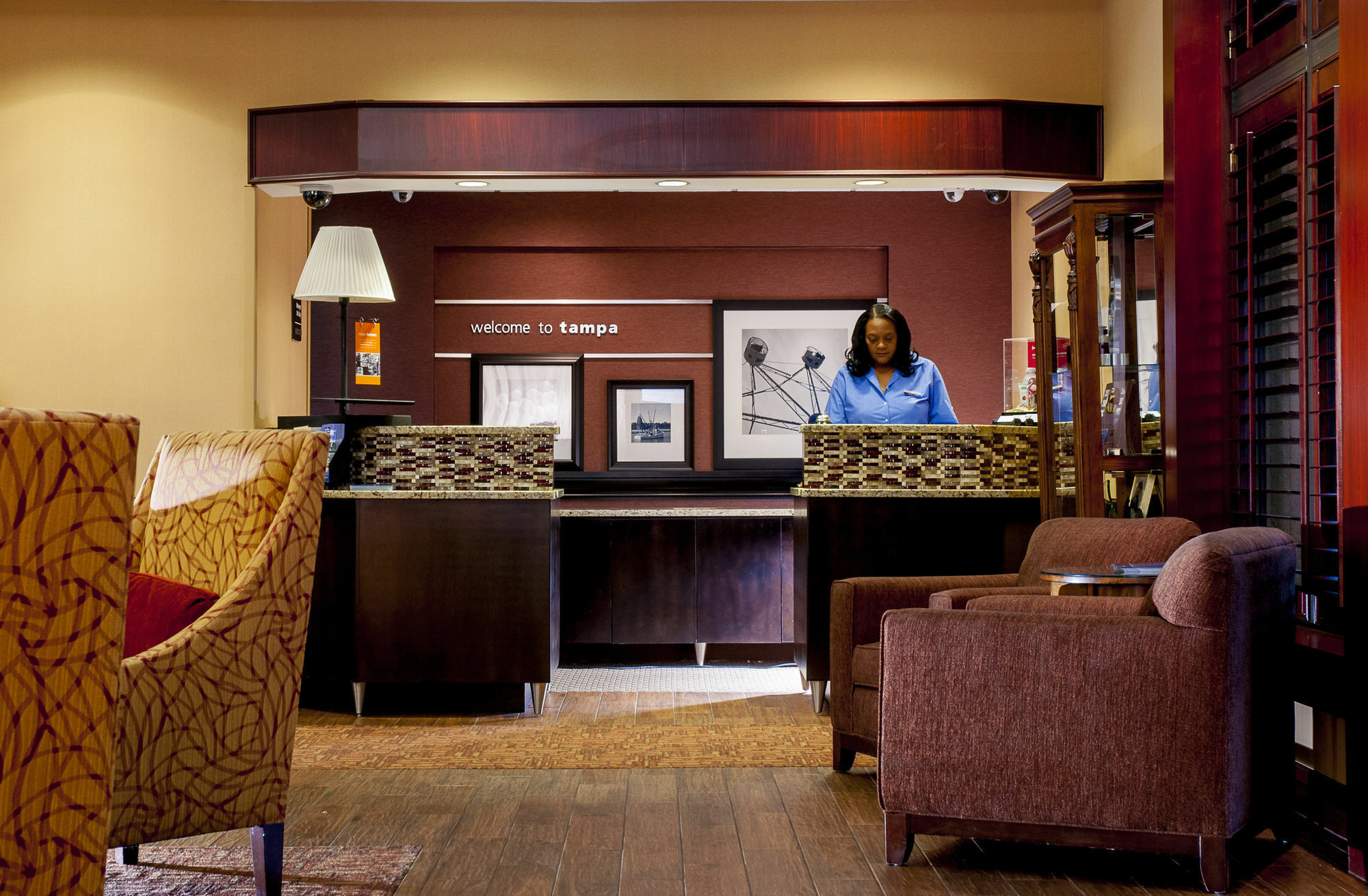 Hampton Inn & Suites Tampa-North Exterior photo